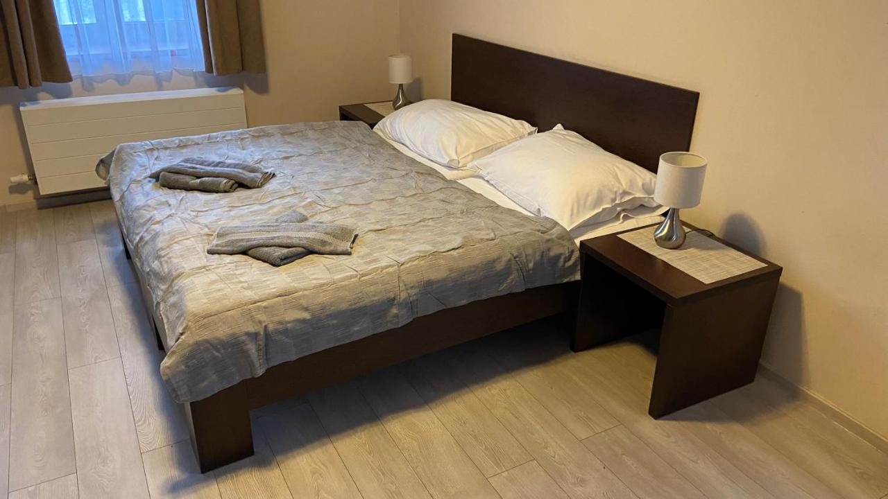 4Rooms Roztoky Exterior photo